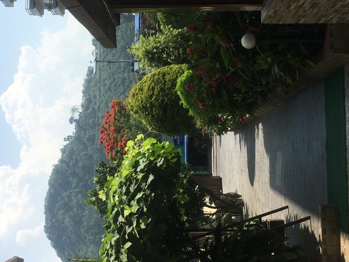 The North Face Inn Pokhara Esterno foto