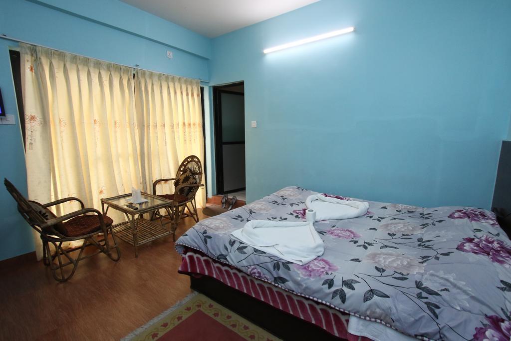 The North Face Inn Pokhara Esterno foto