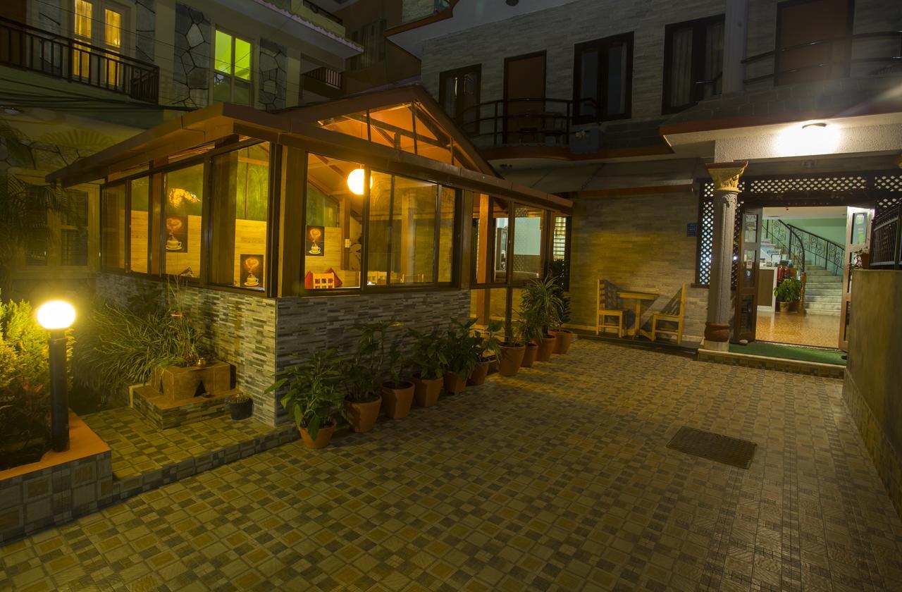 The North Face Inn Pokhara Esterno foto