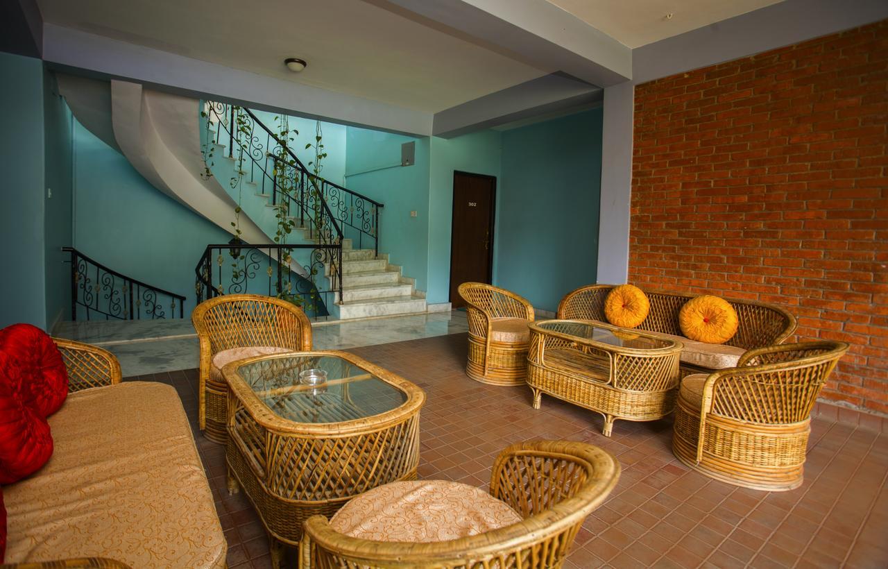 The North Face Inn Pokhara Esterno foto